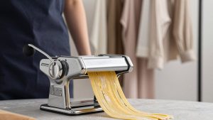 Best Hand-Crank Pasta Machines for Fresh Pasta