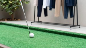 Best Outdoor Putting Greens for Backyard Practice