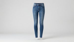 Best Skinny Jeans for Curvy Women: Stretch Picks 2026